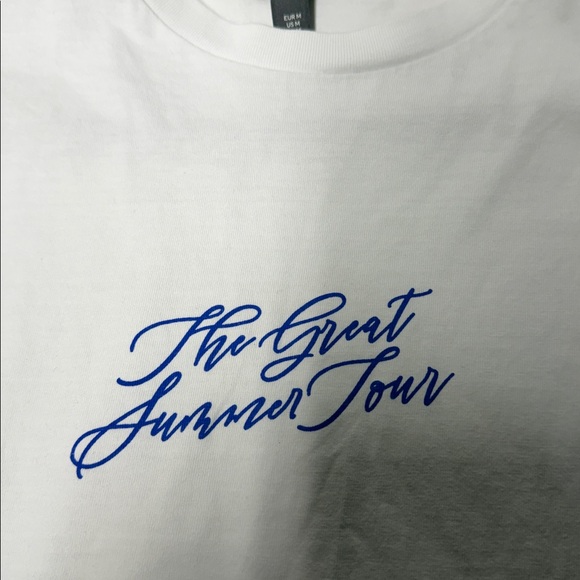 H&M the great summer tour white Tee with Yellow  lemon Graphic size medium - Picture 3 of 6